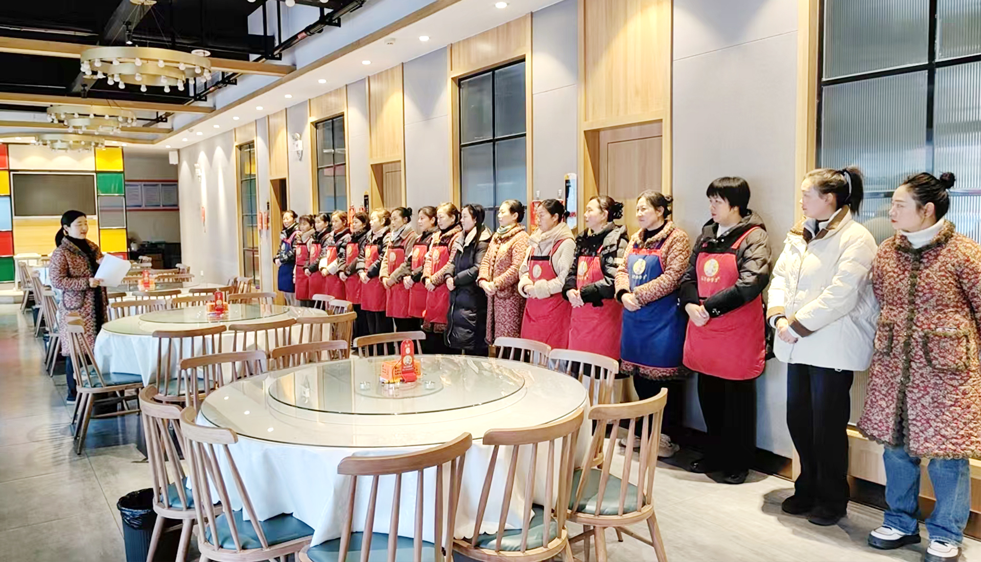 潜江市五七小李子餐饮管理有限公司